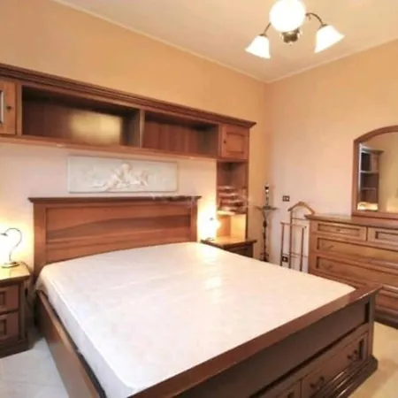 Apashort * Milaan